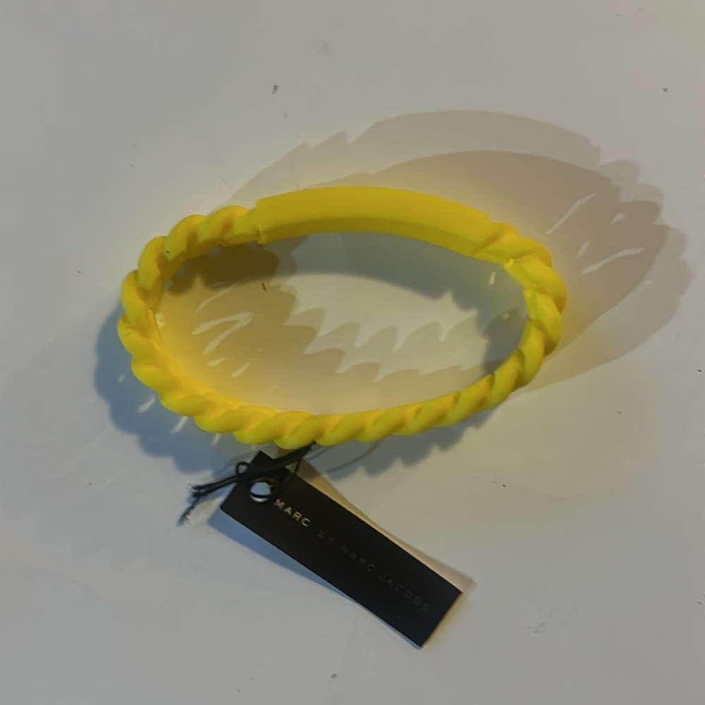 Marc By Marc Jacobs Yellow Silicone Bracelet - Picture 4 of 4